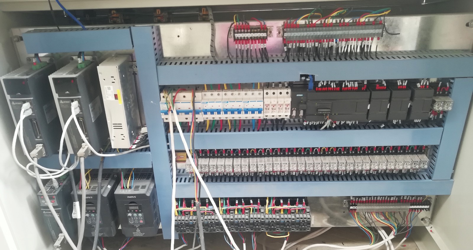 ´ò°ü»úÏÖ³¡1.jpg ´ò°ü»úÏÖ³¡1.jpg